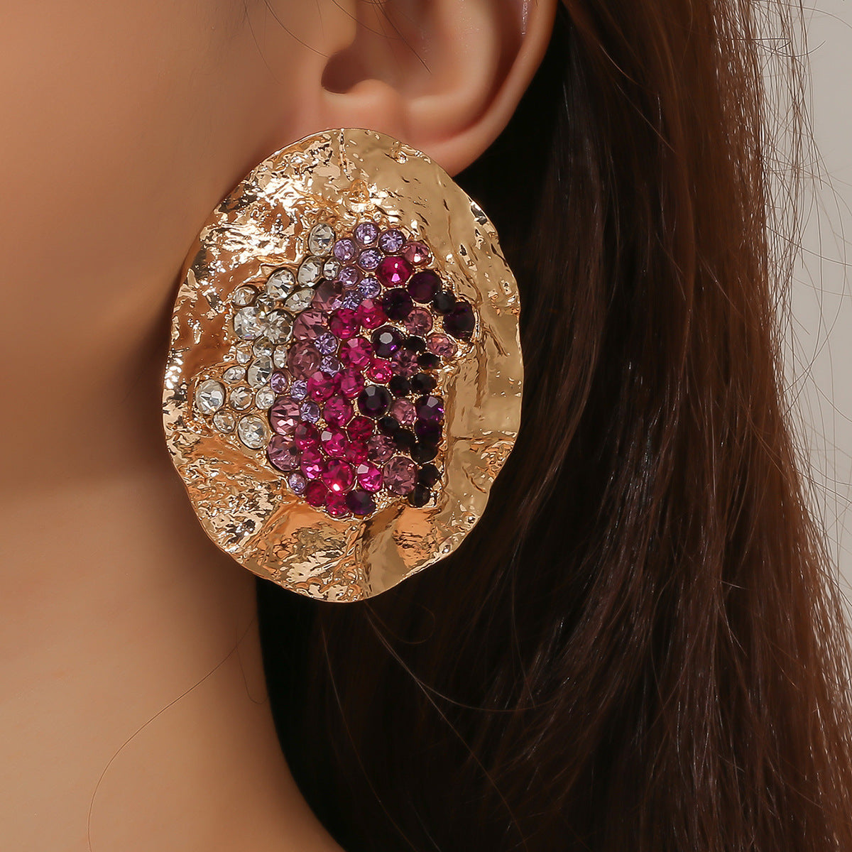 Stylish and Bold Oval-Shaped Statement Earrings with Colorful Rhinestones – Unique Irregular Design in Alloy for a Stunning Look