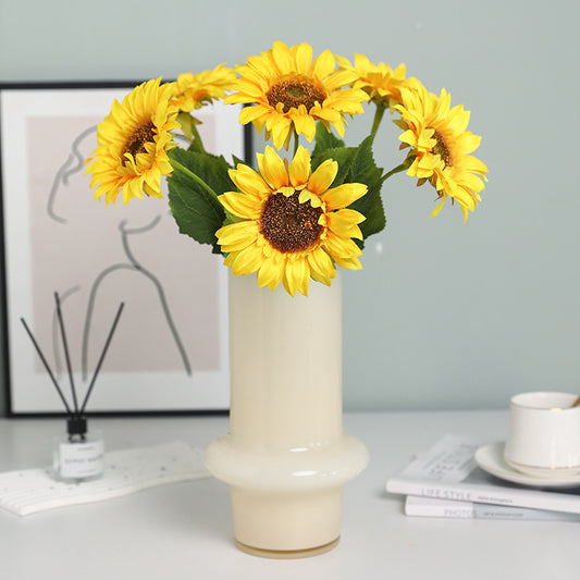 Single Stem Silk Sunflower – Realistic Faux Flower for Home Décor, Wedding Decorations, and Outdoor Landscaping Props