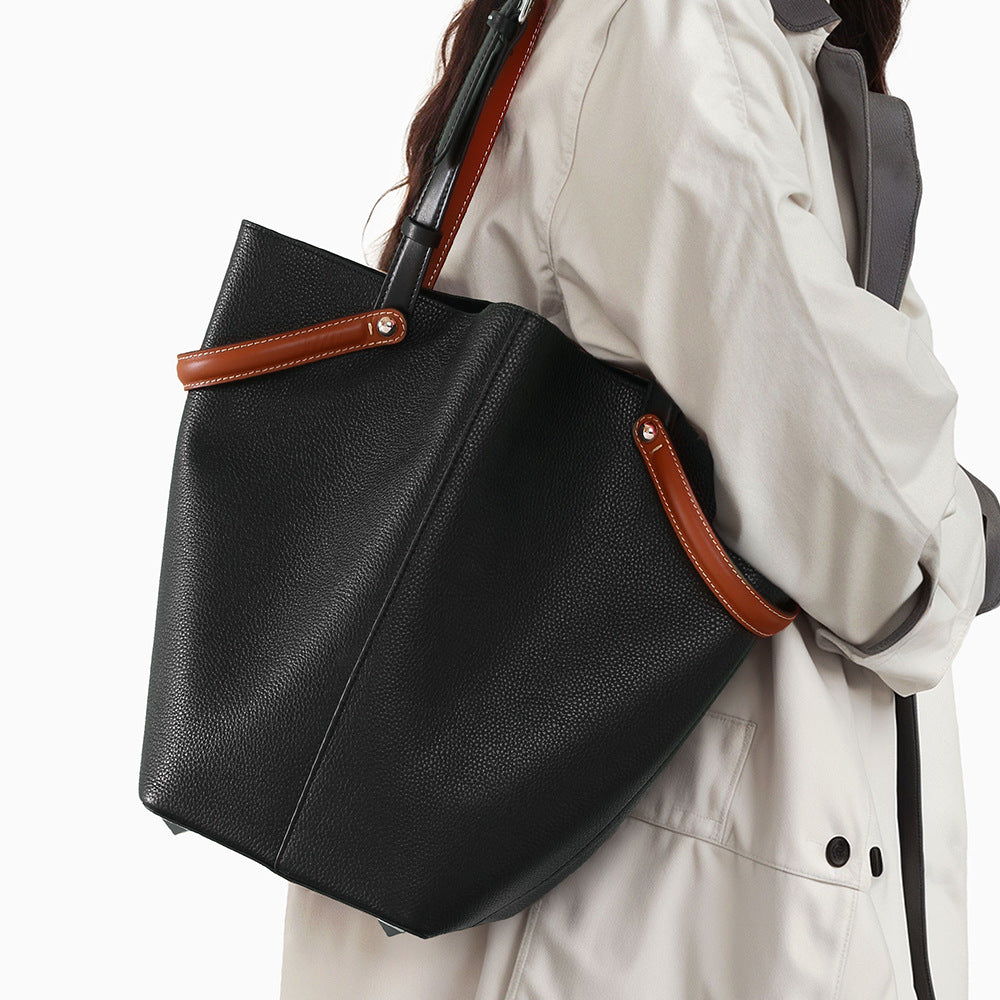 First Layer Cowhide Bucket Bag Large Capacity Spring Summer Shoulder Tote with Minimalist Design for Everyday Chic Style