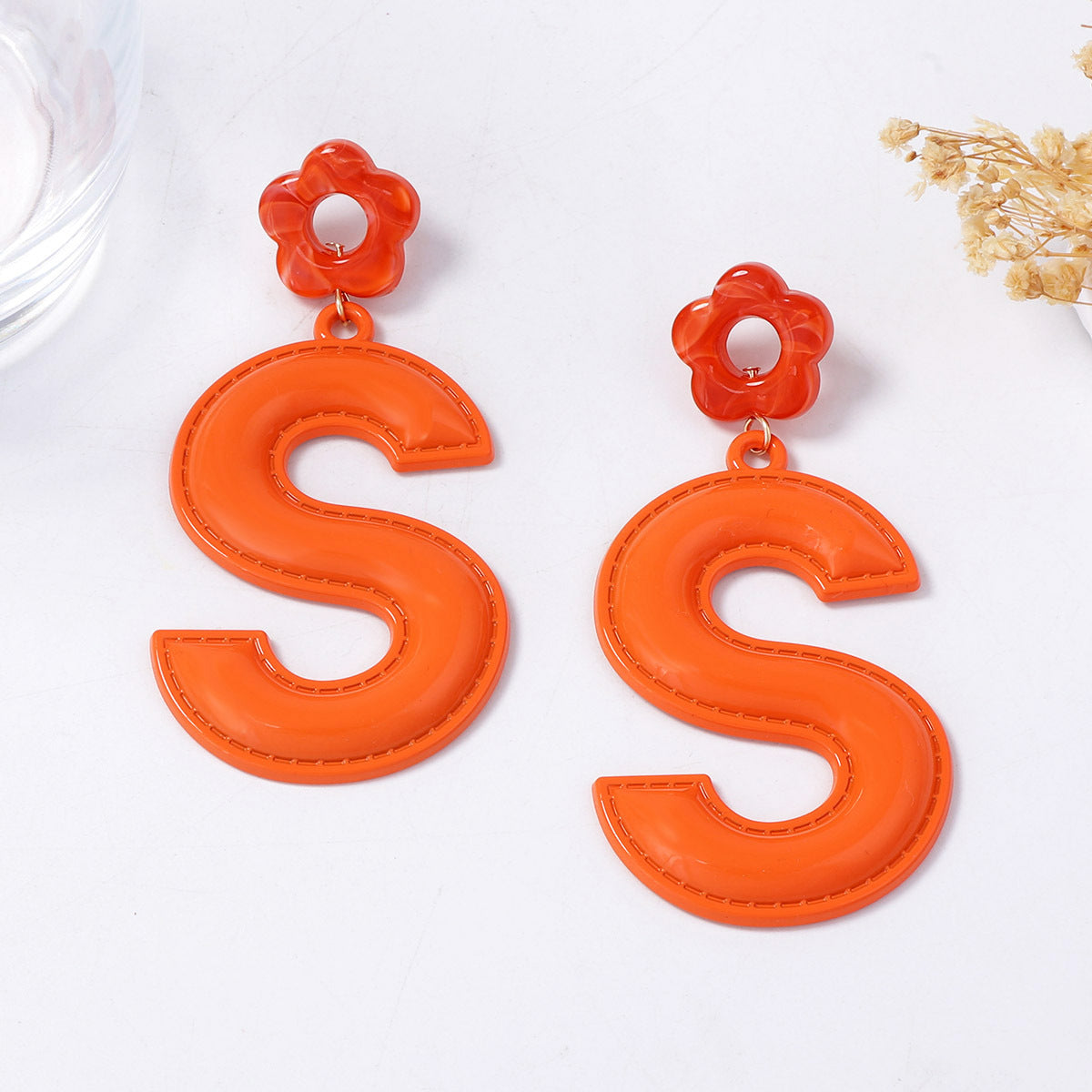 Stylish Minimalist Alloy Letter 'S' Pendant Earrings for Women - Trendy, Unique, and Eye-Catching Statement Jewelry