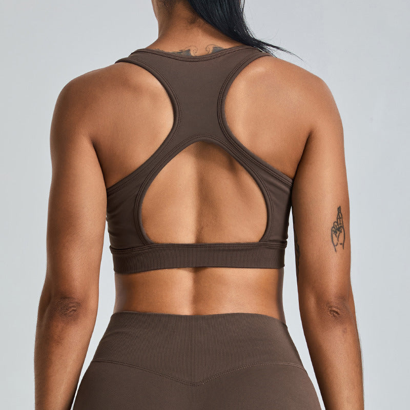 Seamless Yoga Bra with Padded Support Criss Cross Back for Comfort in Activewear