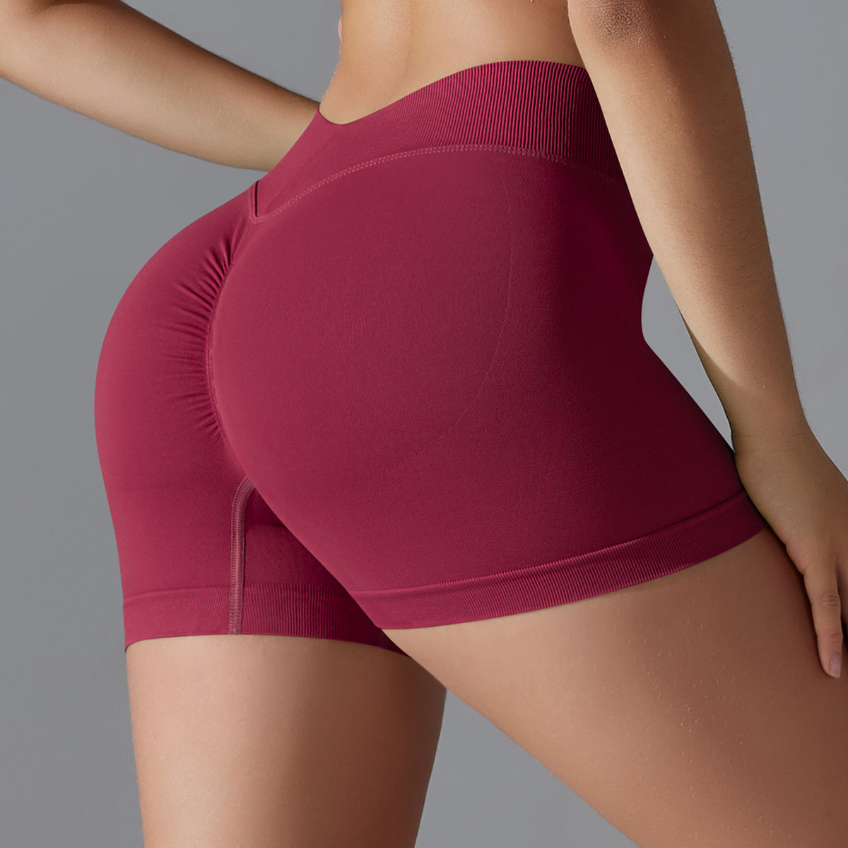 Seamless High Waisted Butt Lifting Yoga Shorts Breathable Peach Shaped Compression Workout Shorts for Running and Fitness