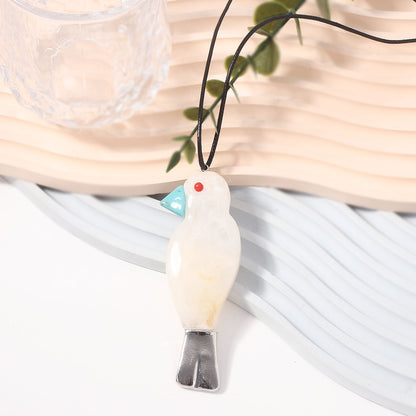 Charming Artistic Long Pendant Necklace Featuring Cute Resin Bird Design - Versatile Minimalist Style for Every Outfit