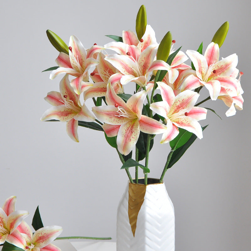 Stunning 3D Printed Faux Lily Flowers for Home Décor - Perfect Decorative Accents for Weddings and Celebrations