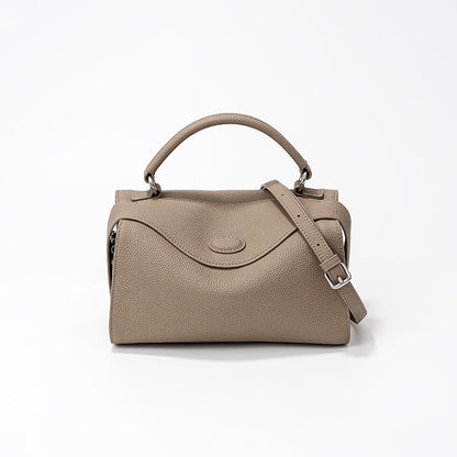 First Layer Cowhide Vintage Boston Bag Spacious Leather Pillow Tote Handbag for Elegant Daily Use