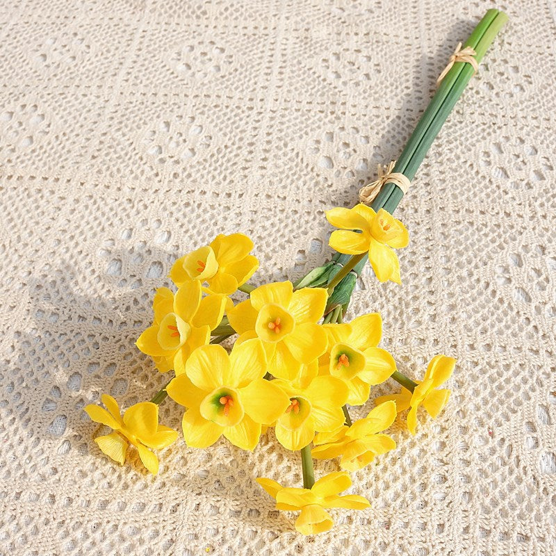 Realistic Faux Daffodil Flowers - Soft Touch Latex Daffodil Home Decor, Perfect for Weddings and Events