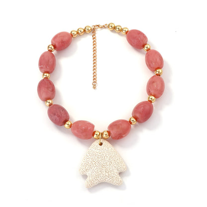 Chic Minimalist Volcanic Stone Goldfish Pendant Necklace – Versatile Sweet Resin Jewelry for Women