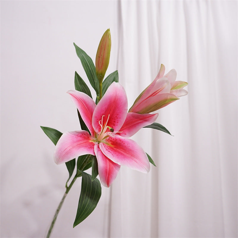 Luxurious Touch-Sensitive Moisturizing Faux Lily Flowers - Stunning Decorative Arrangements for Living Room, TV Cabinet, and Dining Table, Perfect for Weddings and Special Occasions