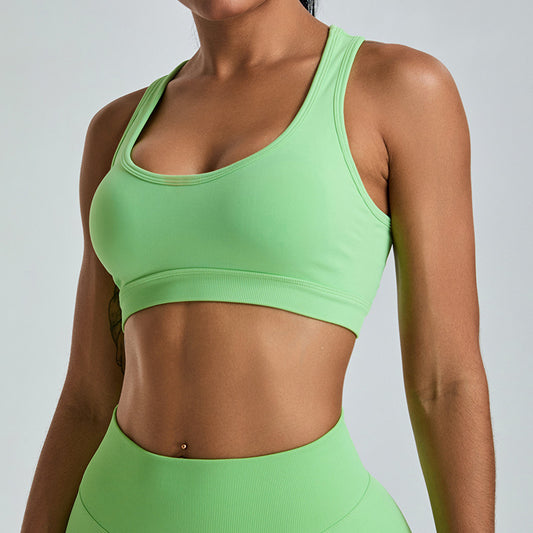 Seamless Yoga Bra with Padded Support Criss Cross Back for Comfort in Activewear