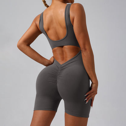 Form Fitting All in One Bodysuit Workout Yoga Jumpsuit with Peachy Shorts for Optimal Comfort and Support