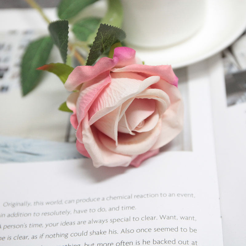 Luxurious Velvet Faux Rose Bouquet - Elegant Valentine's Day Decor, Stunning Living Room Decoration, Perfect Wedding Prop for Photography and Floral Arrangements