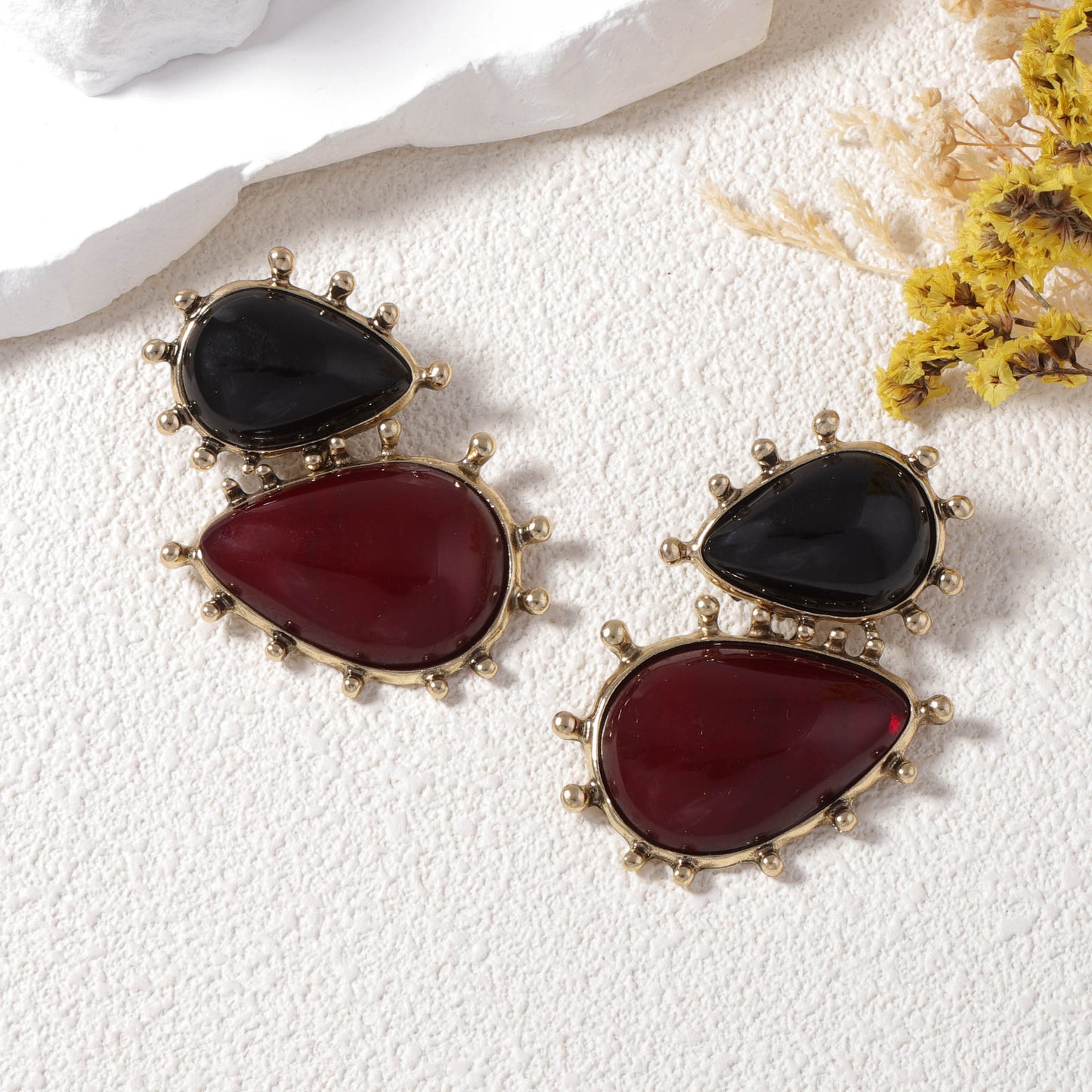 Baroque-Inspired Vintage Geometric Resin Gemstone Drop Earrings for Women - Perfect for Parties and Special Occasions