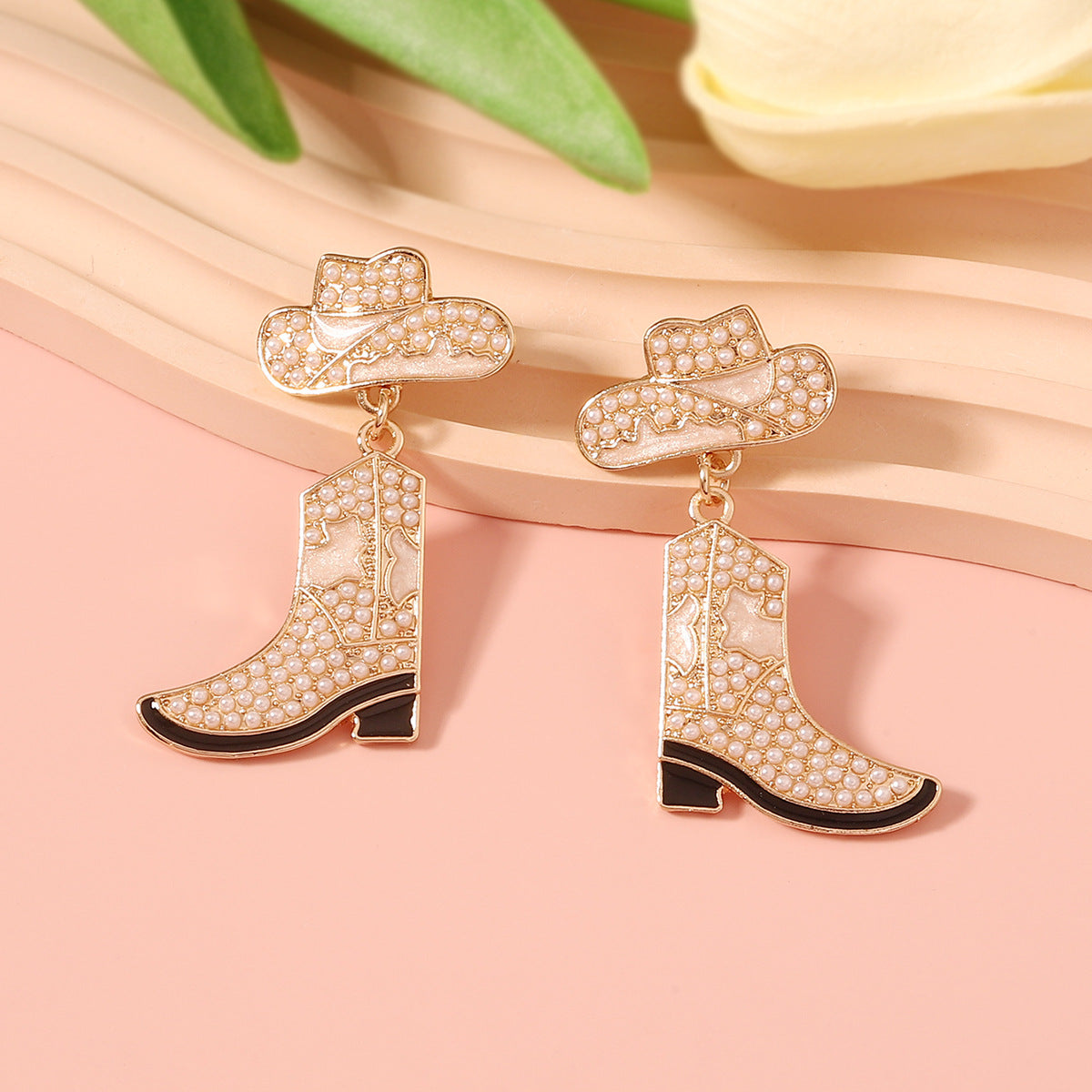 Stylish Western Cowboy-Inspired Oil Drip Jewel-Studded Alloy Boots Earrings - Unique & Eye-Catching Accessories for Any Occasion