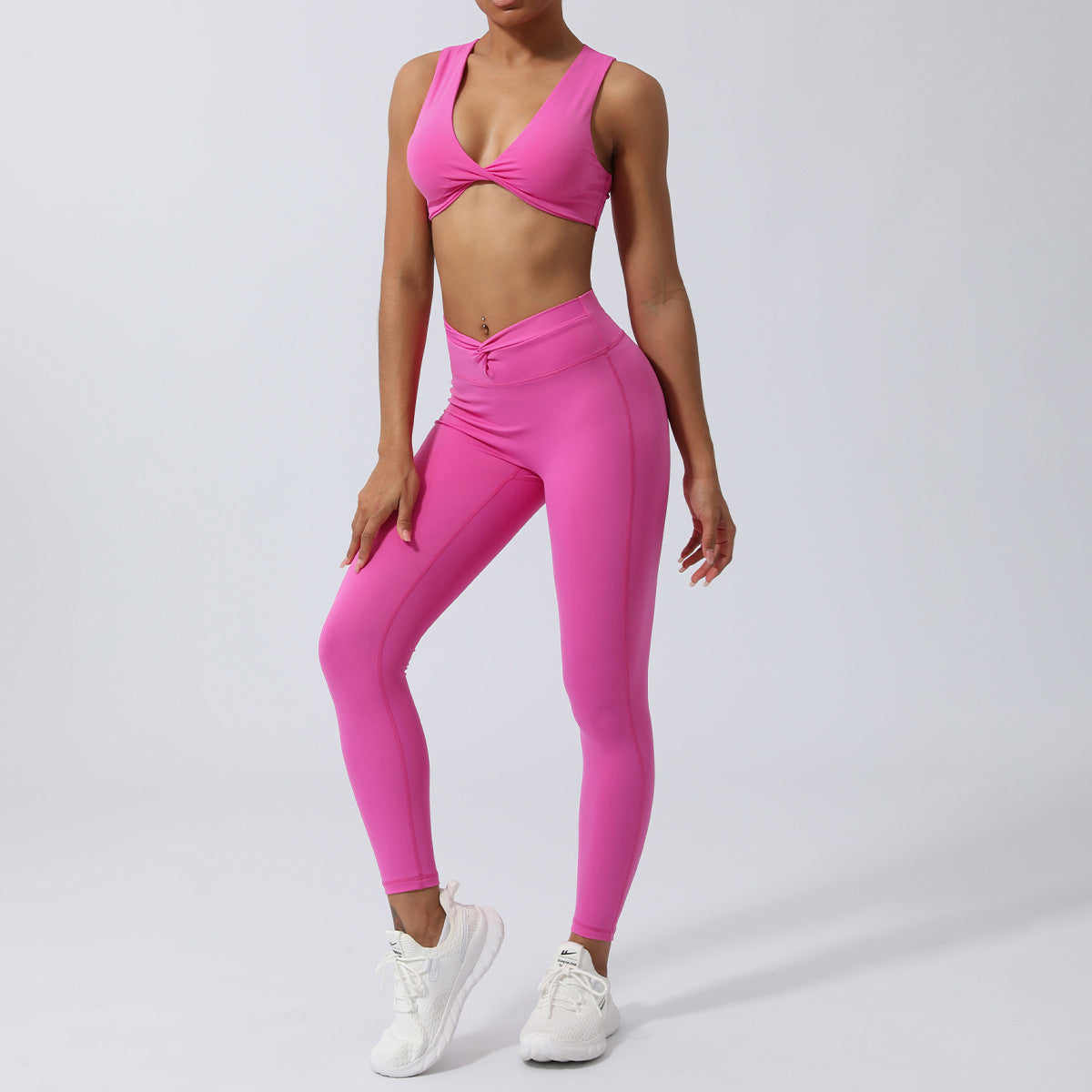 Yoga Set with Knot Back Sports Bra and Peach Butt Lifting Leggings Seamless Fitness Outfit for Maximum Comfort and Support