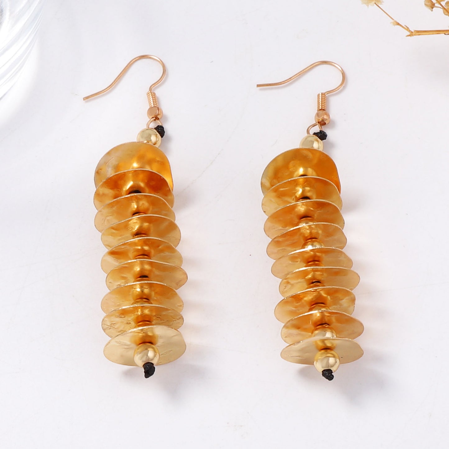 Trendy Vintage-Inspired Metal Geometric Round Disk Drop Earrings - Chic Punk Luxe Style Perfect for Casual Outfits