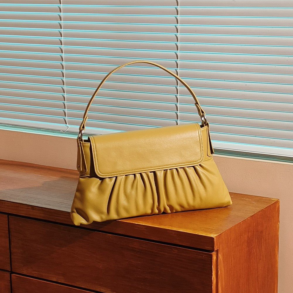 Genuine Leather Women's Crossbody Bucket Bag Chic Drawstring Style with Versatile Fashion Appeal