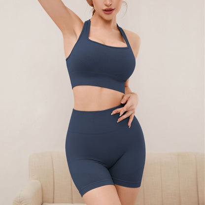 Seamless Yoga Set for Women with Supportive Sports Bra Peach Butt Shorts and Activewear for Comfort in Fitness Training