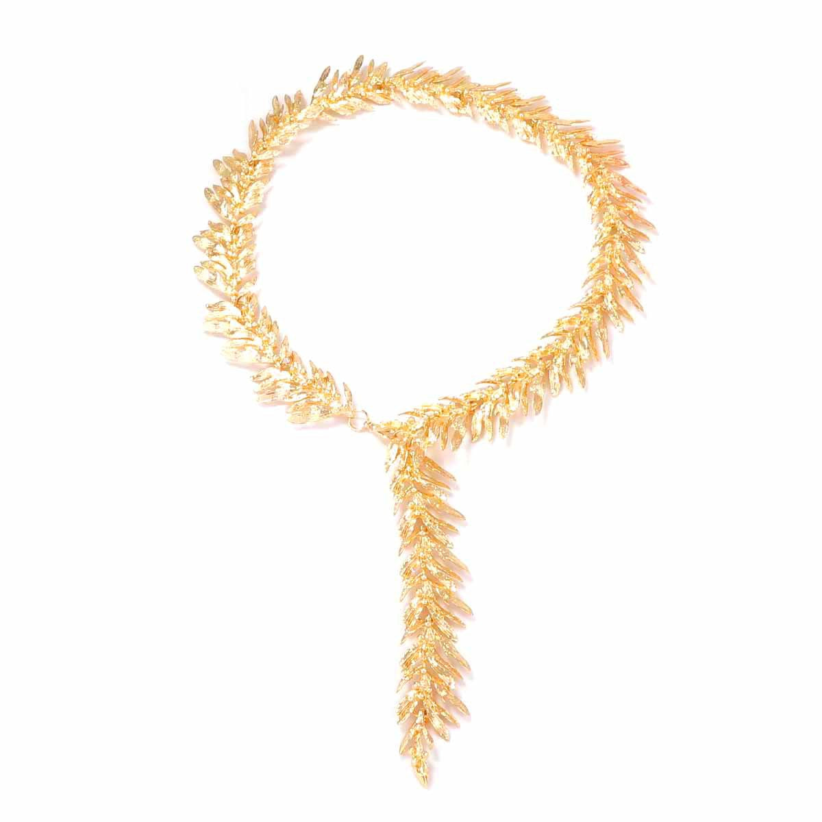Chic Minimalist Alloy Leaf Pendant Necklace – Elegant and Stylish Design for Effortless Sophistication