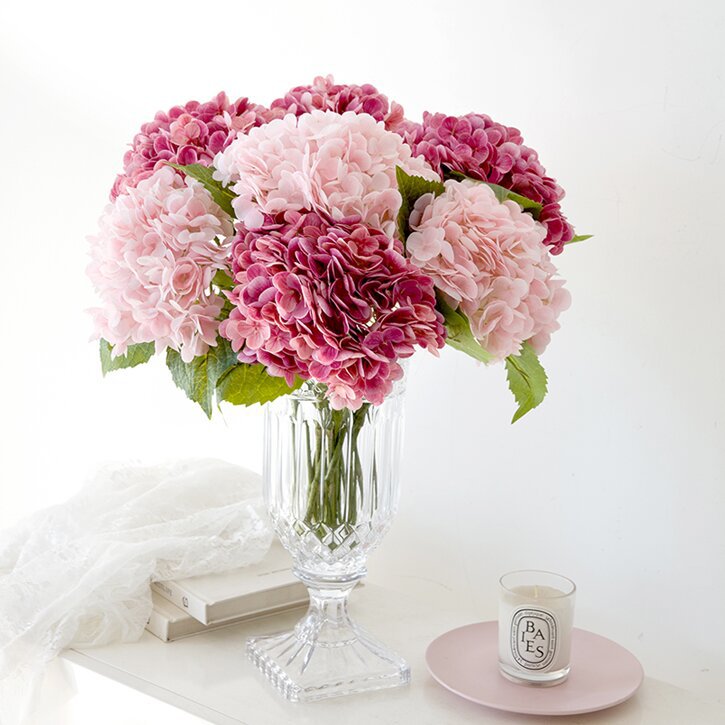 Realistic 3D Single-Stem Hydrangea in a Luxurious Large Planter - Perfect for Hotel Décor, Wedding Settings, and Events