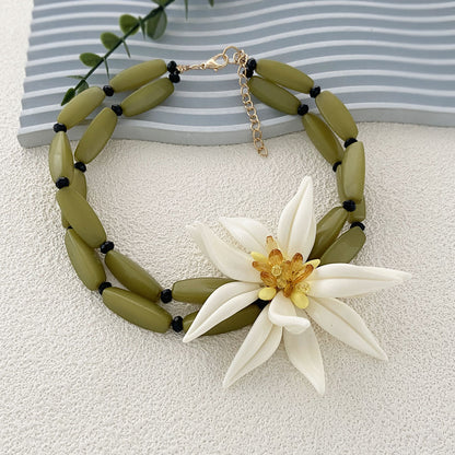 Trendy White Floral Double-Layer Bamboo Pendant Necklace – Unique, Creative, and Versatile Jewelry for Women
