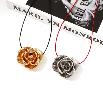 Luxurious Floral Minimalist Statement Necklace - Versatile Chic Jewelry for Effortless Elegance and Everyday Glam
