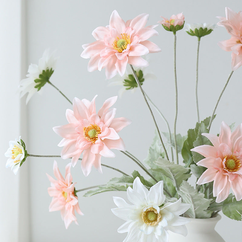 Realistic Faux Lucky Chrysanthemum Silk Flower - Perfect for Outdoor Photography, Event Decor, and Venue Styling