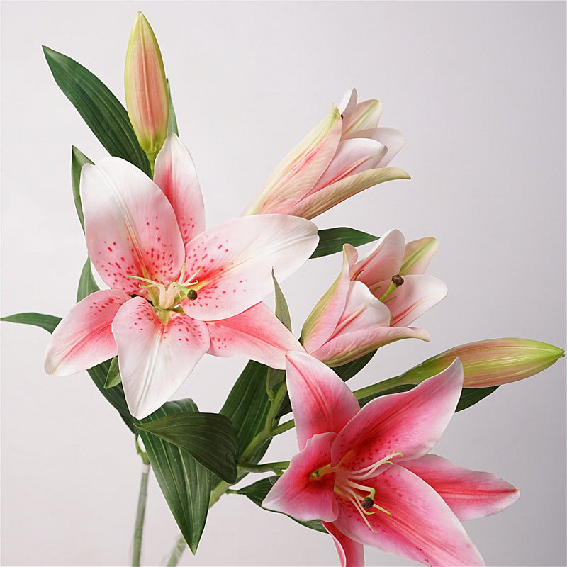 Luxurious Touch-Sensitive Moisturizing Faux Lily Flowers - Stunning Decorative Arrangements for Living Room, TV Cabinet, and Dining Table, Perfect for Weddings and Special Occasions