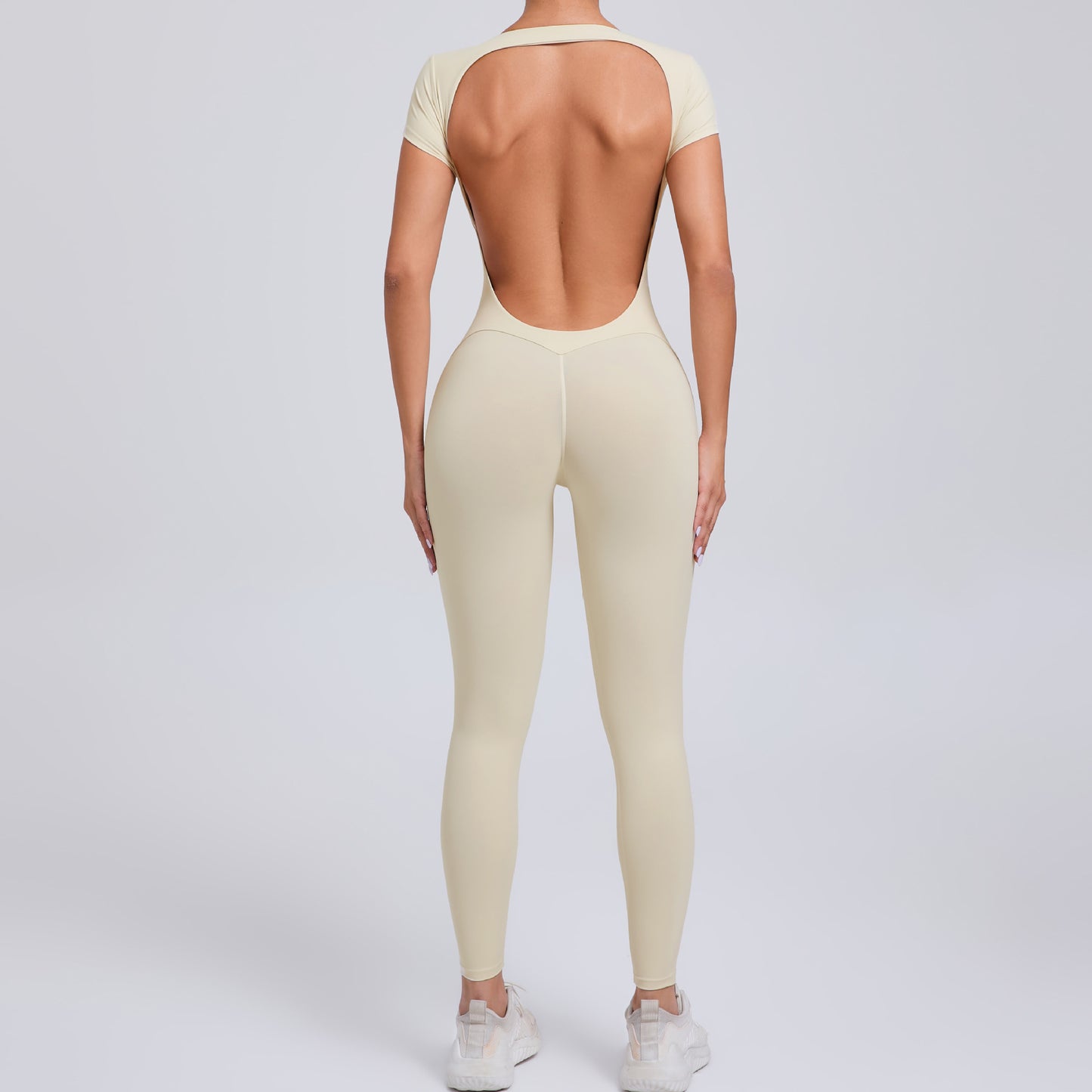 Hollow Back Bodysuit for Women Peach Lift Curve Fitness Outfit for Outdoor Leisure and Yoga