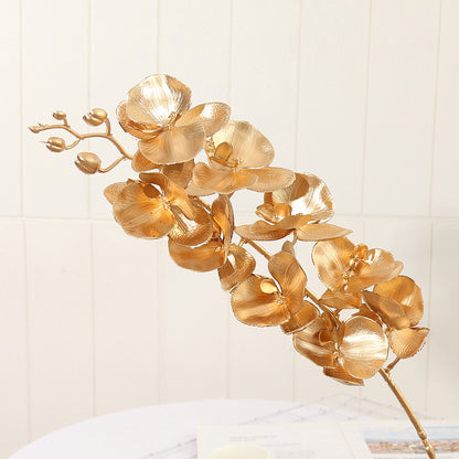 Realistic Gold Eucalyptus Leaves - Plastic Flower Materials with Winterberry Red Fruits for Festive New Year and Wedding Decorations | Ideal for Prosperity and Joy