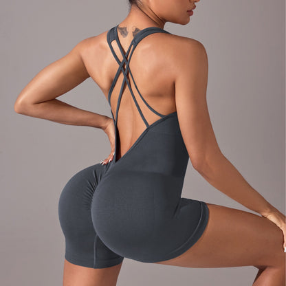 High Performance Butt Lifting Yoga Jumpsuit Ultra Stretch Outdoor Fitness Wear with Crossback Design and No Awkward Seams for Comfort and Style