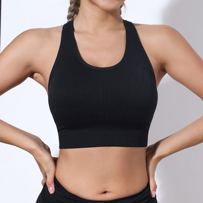 Seamless Yoga Sports Bra for Women Comfortable and Stretchy Gym Top with Gathered Design Ideal for Outdoor Activities and Quick Dry Performance