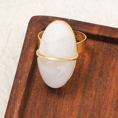 Sleek and Elegant Women's Open-Cut Geometric Design Ring – Unique and Stylish Statement Piece for Any Occasion
