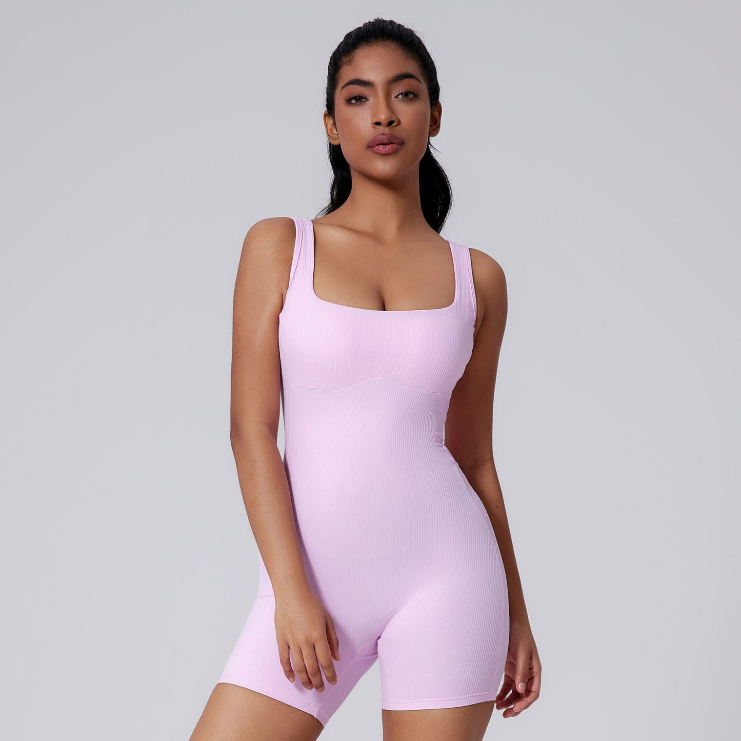 Slim Fit Quick Dry Yoga Bodysuit with Back Design Women's Sculpting Activewear Figure Flattering High Waisted Ribbed Shorts for Comfort and Performance