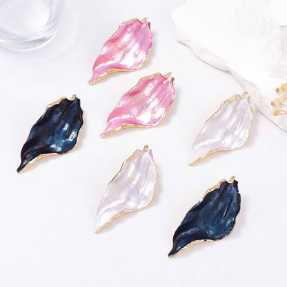 Trendy and Chic Irregular Pleated Alloy Drop Oil Leaf Earrings – Versatile Accessory for Everyday Elegance