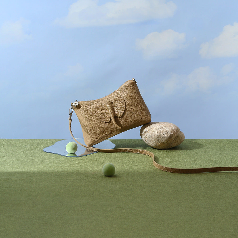 Genuine First Layer Cowhide Handbag for Women Spring Leather Tote Versatile Shoulder Bag Unique Creative Crossbody Mini Bag