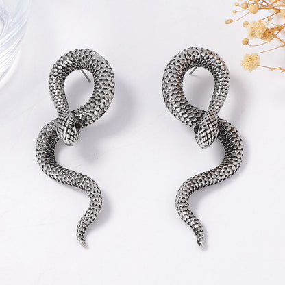 Unique and Creative Exaggerated Alloy Snake-Shaped Earrings for Women - Trendy Statement Jewelry for a Chic Look