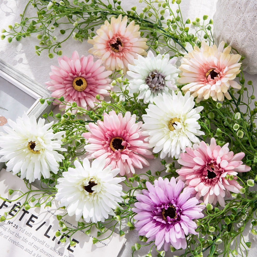 Realistic African Daisy Artificial Flower Heads for Elegant Home Decor – Perfect for Weddings & Bouquets | Stunning Wall Plants | Model DY1-3338