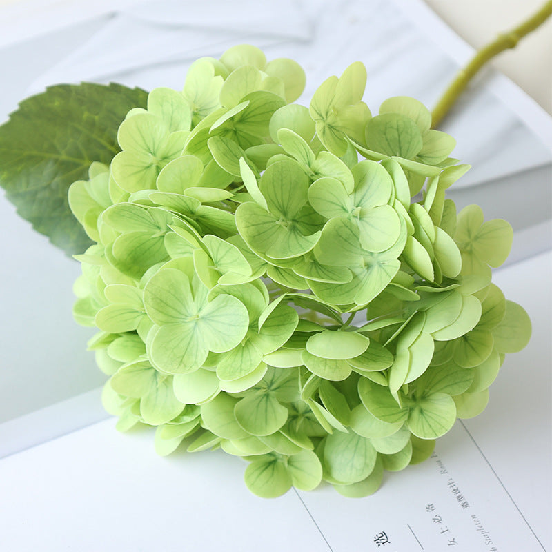 Realistic 3D Hydrangea Faux Flowers - Perfect for Home Décor, Wedding Events, and Stylish Floral Arrangements