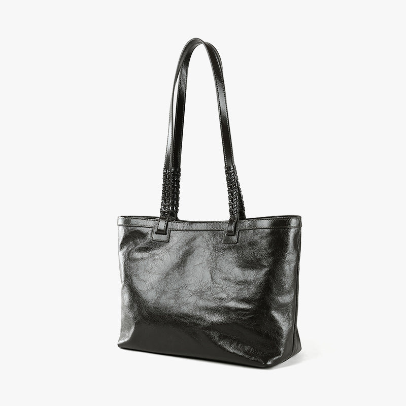 Elegant Genuine Leather Women's Handbag Commuter Tote Versatile Crossbody Purse with Feel for the Modern Professional