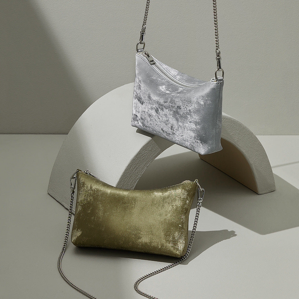 Chic Satin Leather Chain Bag Vintage Metallic Mini Makeup Crossbody Purse with Elegant Appeal for Everyday Use