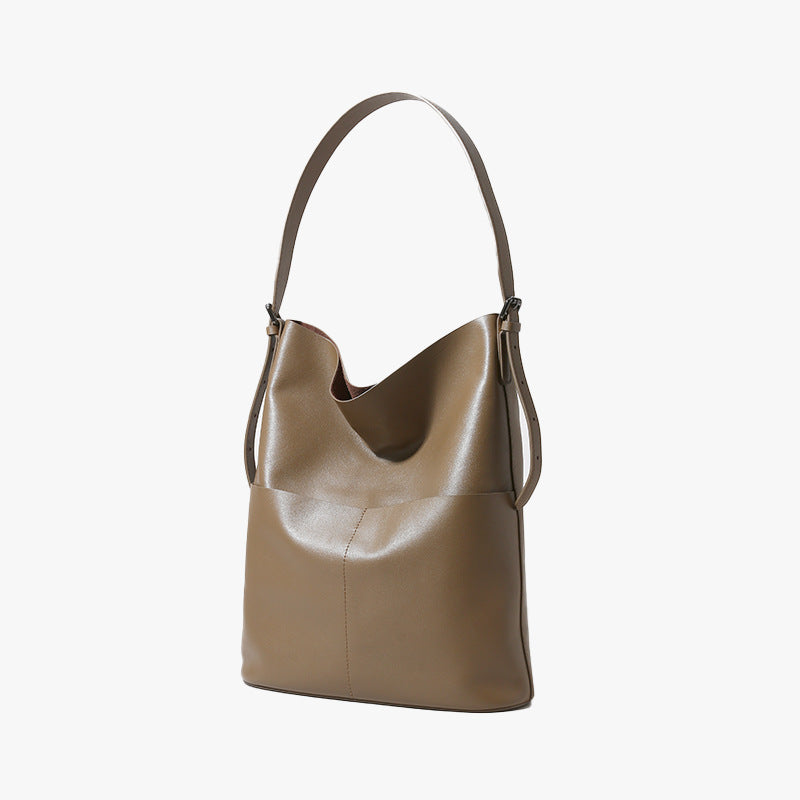 Genuine Leather Tote Bag for Fall Winter Luxurious First Layer Cowhide Handbag Versatile Crossbody Purse for Women for Commuting and Everyday Style