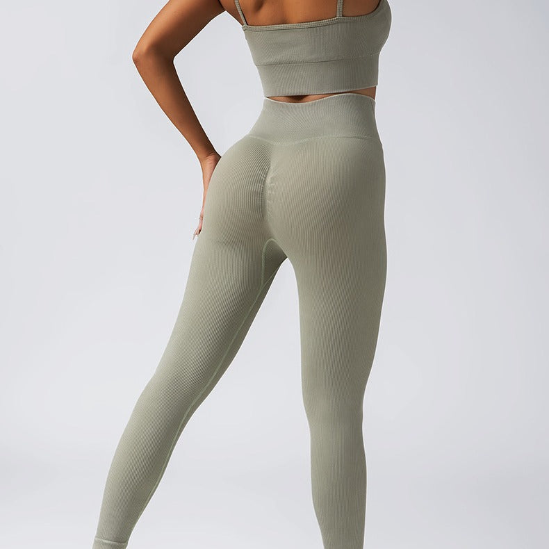 Seamless European High Waist Yoga Set with Peach Butt Scrunch Breathable Washable Fabric and Sports Bra for Comfort and Flexibility in Every Workout