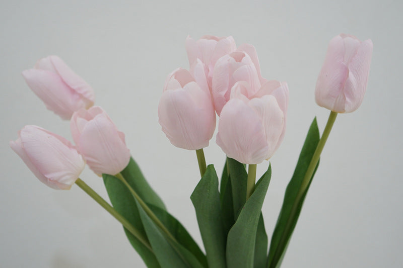 Single Stems of Luxe Lavender Tulips - Realistic Feel, Moisture-Resistant Faux Flowers for Home Decor, Dining Table Centerpieces, and Elegant Wedding Decorations