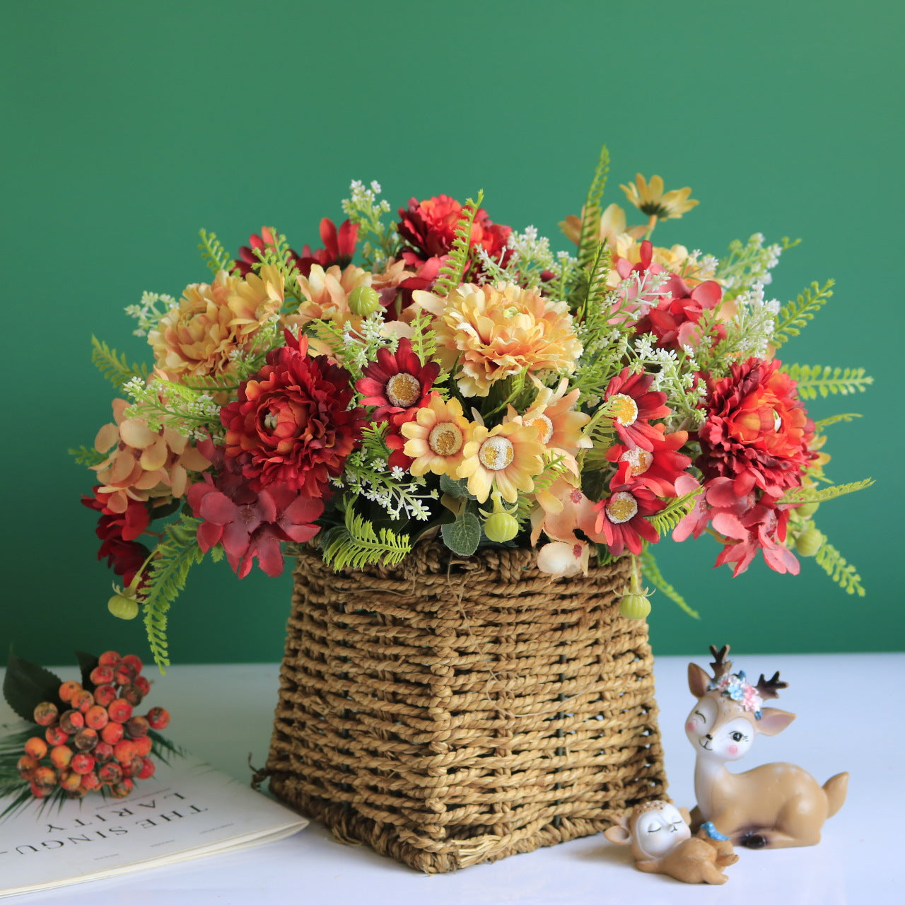 Beautiful Artificial Floral Arrangement Featuring Hydrangeas, Peonies, and Daisies for Wedding Photography Props and Elegant Home Decor – Lifelike Faux Flower Bouquet for a Rustic Chic Aesthetic