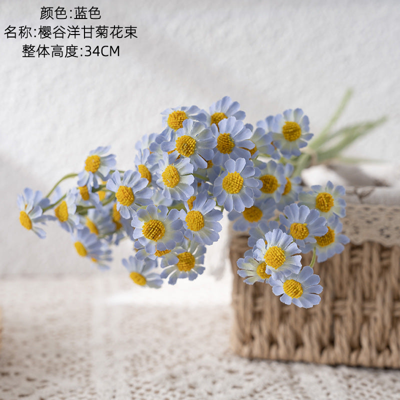 Realistic Artificial Chamomile Flower Bouquet - Lifelike Green Plants for Wedding Decor, Event Styling, and Home Decoration - Trendy INS Aesthetic - Model MW66002