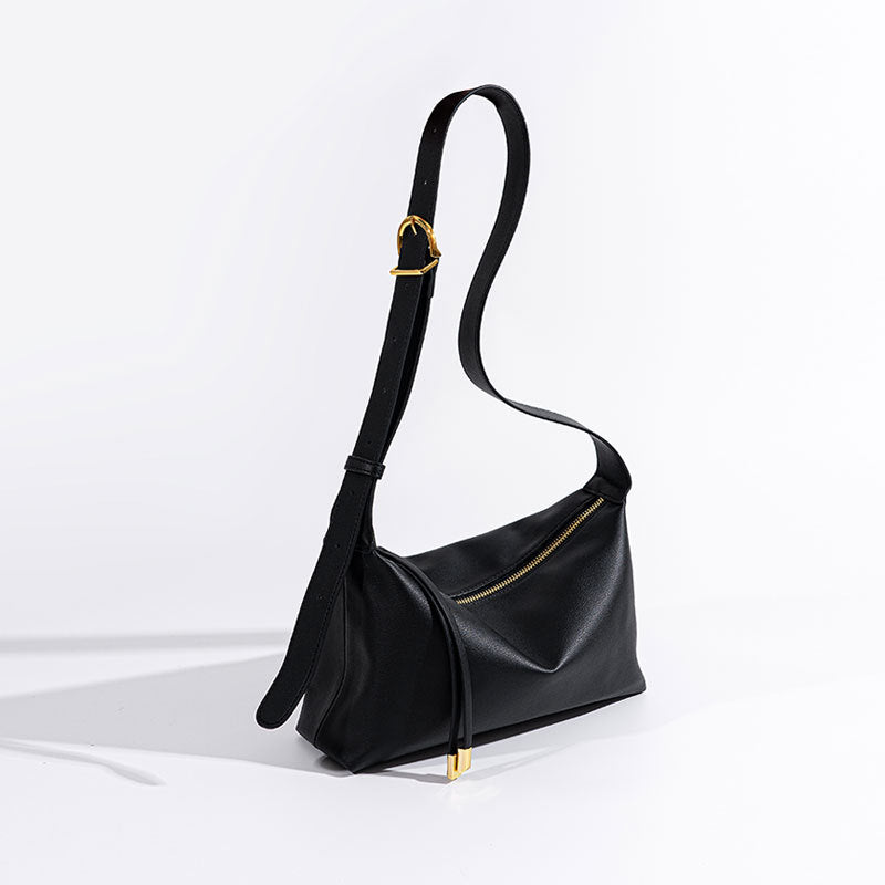 Chic Soft Leather Shoulder Dumpling Bag Crossbody Tote for Early Fall Commuter Essential in Genuine Leather with Luxury Feel