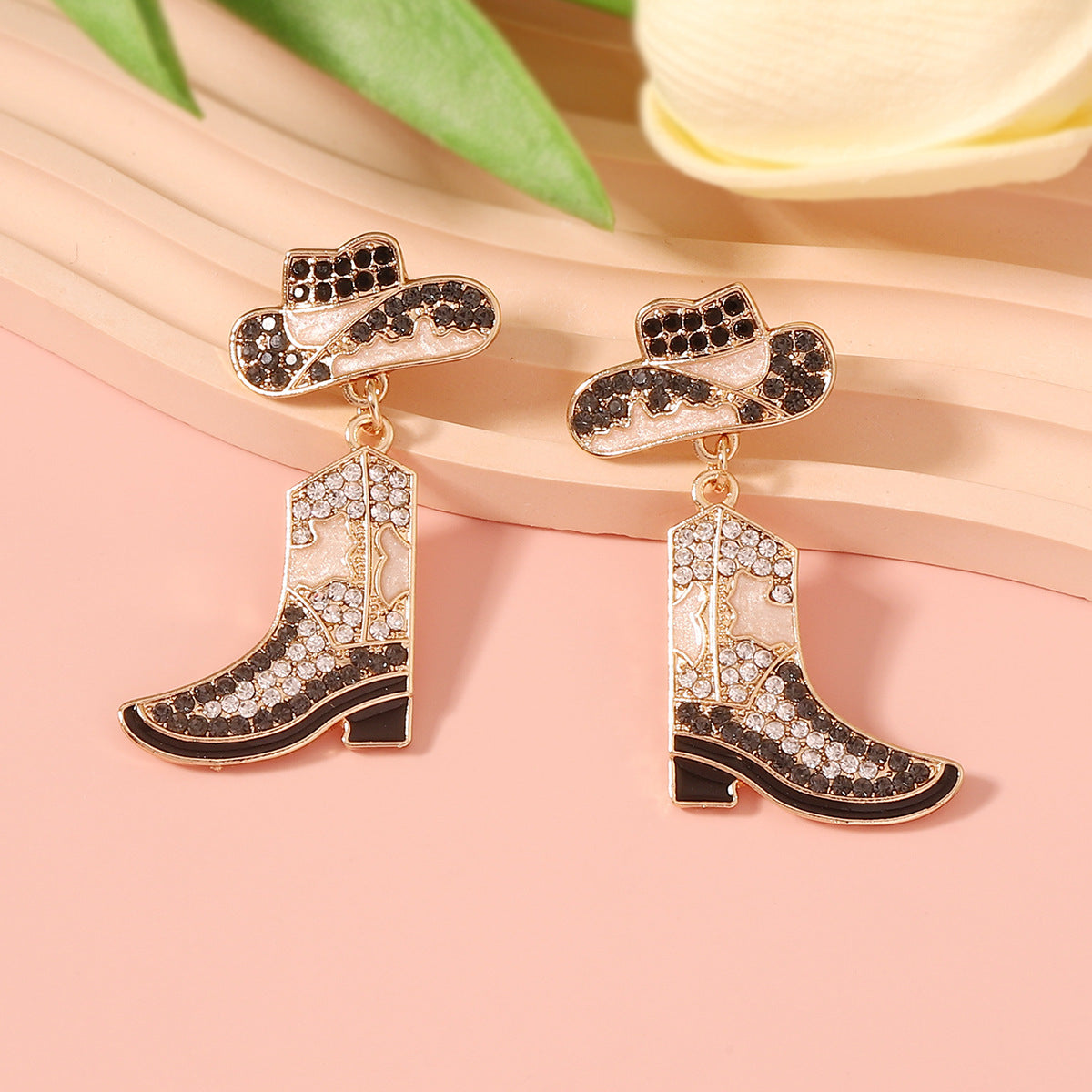 Stylish Western Cowboy-Inspired Oil Drip Jewel-Studded Alloy Boots Earrings - Unique & Eye-Catching Accessories for Any Occasion