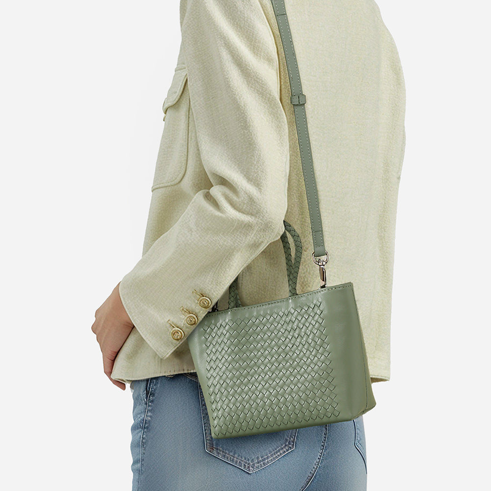 Handcrafted Spring Season Genuine Leather Shoulder Bag Minimalist Wool Bag for Women Versatile for Commuting