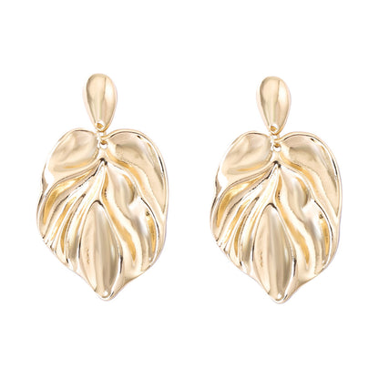 Elegant and Chic Lightweight Alloy Leaf Drop Earrings – Versatile, Minimalist Women’s Jewelry Perfect for Any Occasion