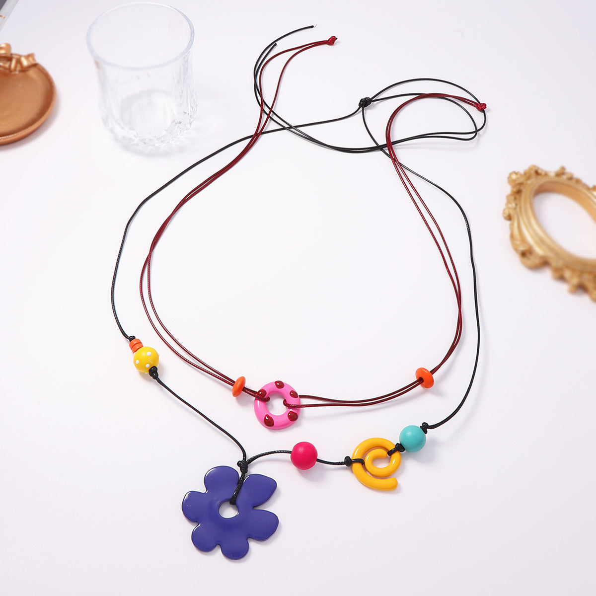 Bohemian-Inspired Floral Doughnut Pendant Necklace – Unique, Creative, and Versatile Double Layer Design for Any Occasion